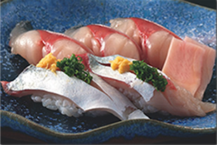 “生“で食べてください！これが「長崎ハーブ鯖」のおいしさの秘密です。